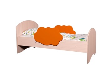 Детская кровать с бортиками Тучка, корпус Дуб млечный, фасад Оранжевый в Сарапуле