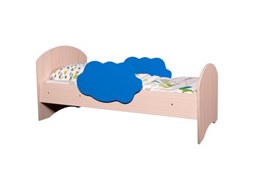 Детская кровать с бортиками Тучка, корпус Дуб млечный, фасад Синий в Сарапуле