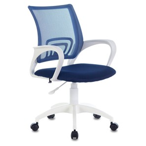 Компьютерное кресло Brabix Fly MG-396W (с подлокотниками, пластик белый, сетка, темно-синее) 532399 в Сарапуле